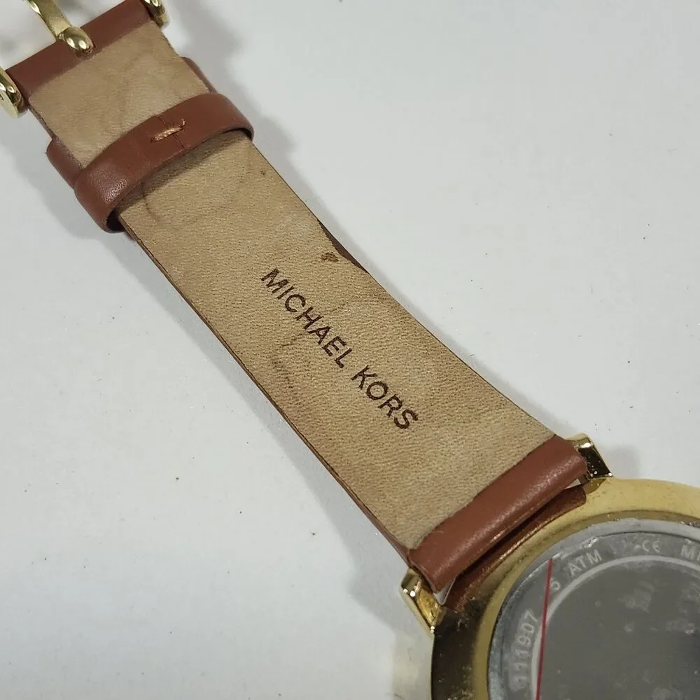 Michael Kors watch running